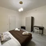 Palazzo Castelli Zisa 게스트하우스 3*