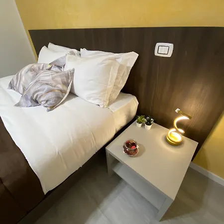 Palazzo Castelli Zisa 3* פלרמו