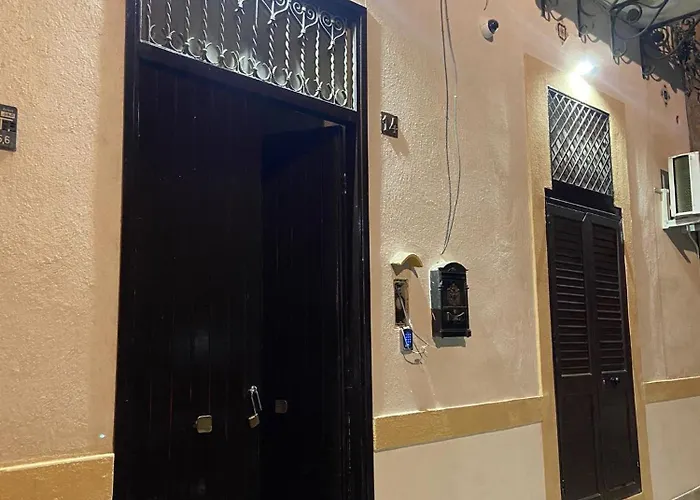 Gasthuis Palazzo Castelli Zisa 3*